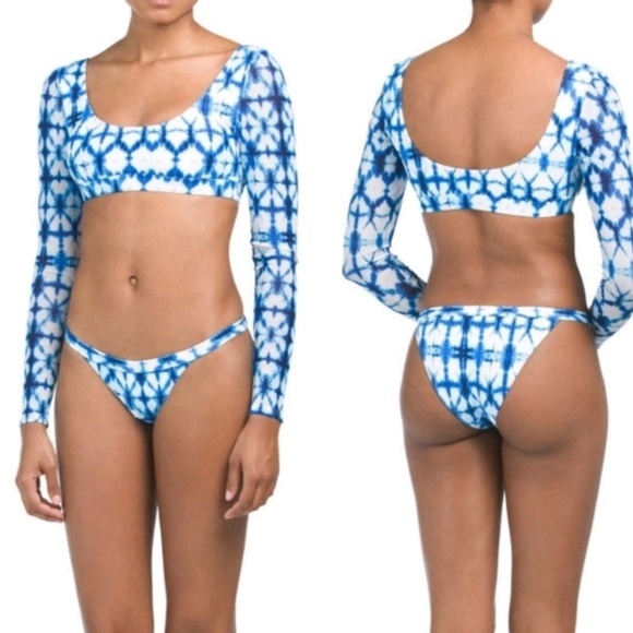 CIKADA Other - CIKADA Blue Kanoko Tie Dye Rashguard Swimsuit 2pc